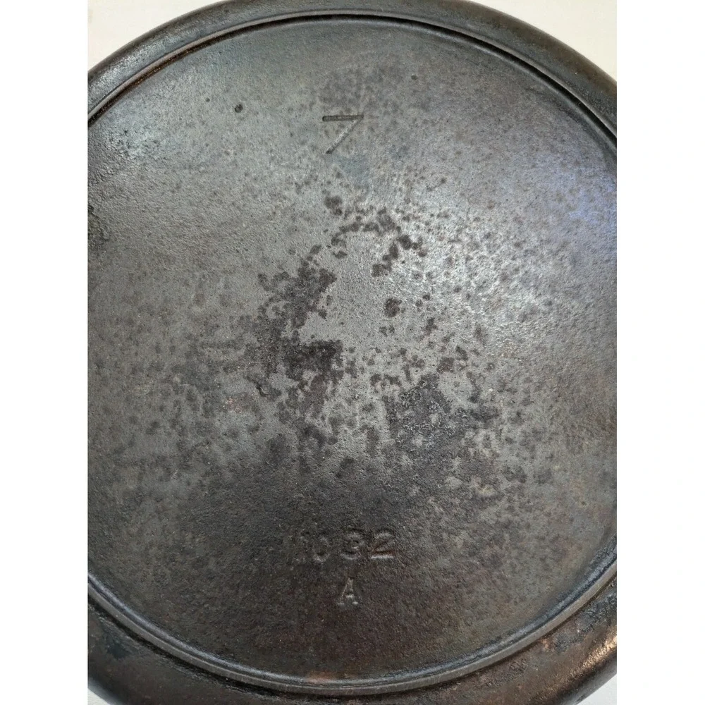 Griswold Iron Mountain 7 1032A Cast Iron Skillet Ban 2 Spout Unrestored